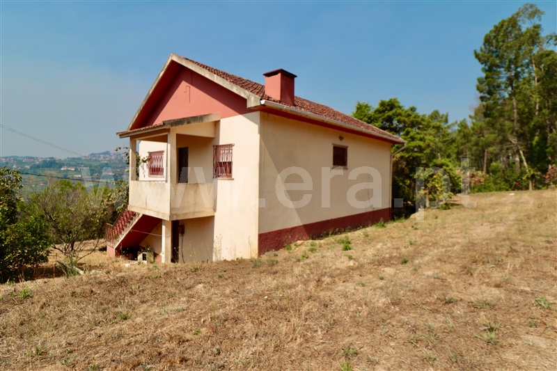 Moradia Isolada T2 / Cinfães, Travanca