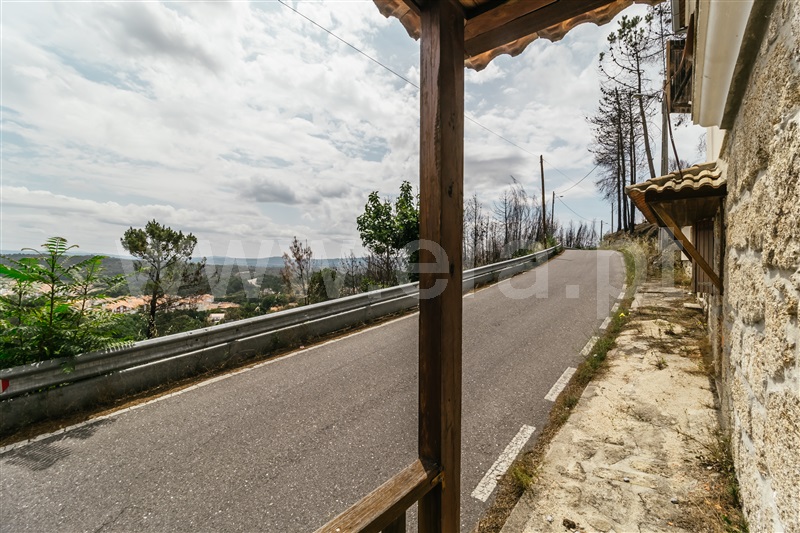 Moradia Isolada T2 com Quintal Covilhã, Canhoso - 1297693 - 8