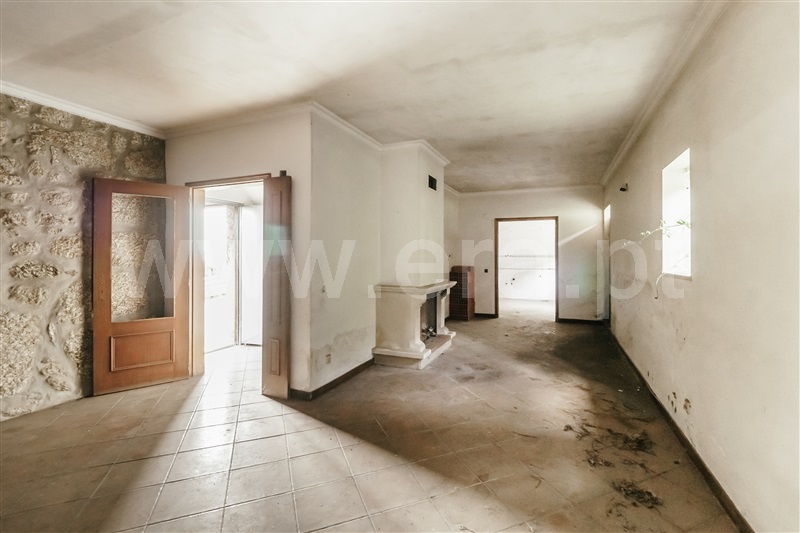 Moradia Isolada T2 com Quintal Covilhã, Canhoso - 1297693 - 11