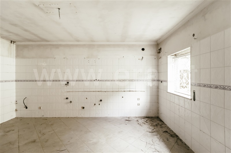 Moradia Isolada T2 com Quintal Covilhã, Canhoso - 1297693 - 12