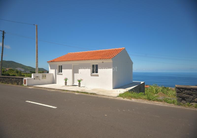 Moradia Isolada T2 / Horta, Praia do Norte