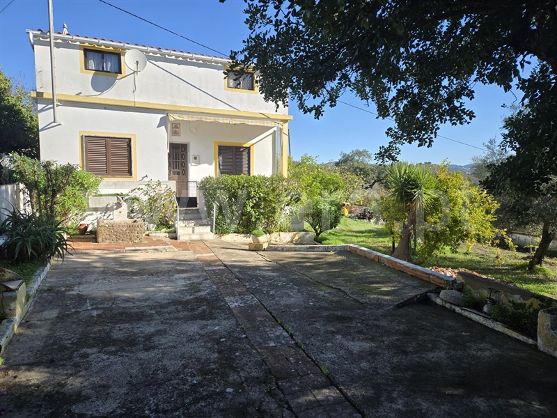 Moradia Isolada T2 / Loulé, Querença, Tôr e Benafim