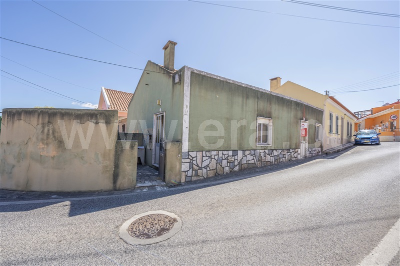 Moradia Isolada T2 / Loures, Casaínhos, Fanhões