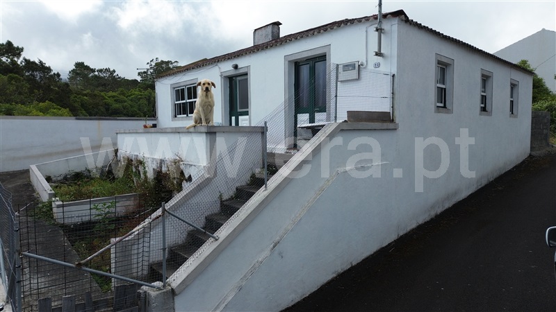 Moradia Isolada T6 / Madalena, Bandeiras
