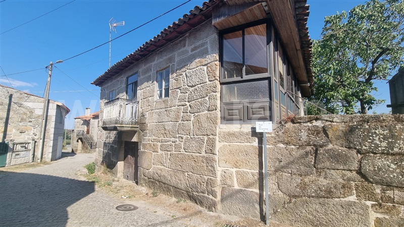 Moradia T2 à venda em Vilar de Perdizes e Meixide, Montalegre — foto 2