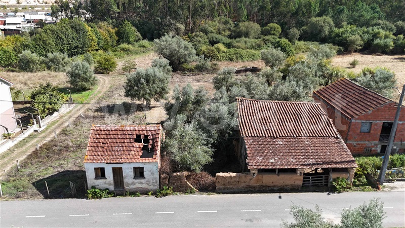 Moradia Isolada T2 / Pombal, Santiago e São Simão de Litém e Albergaria dos Doze