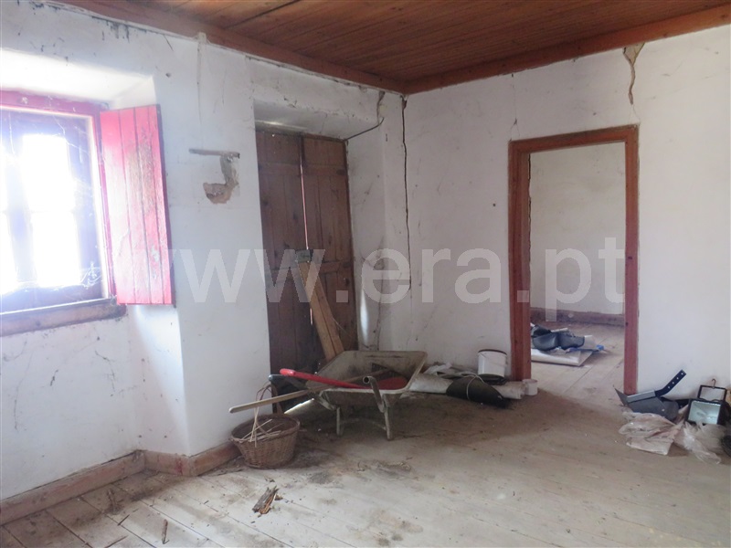 Moradia Isolada T2 Rio Maior, Fráguas - 1489053 - 2