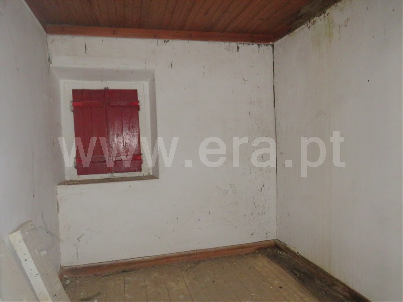 Moradia Isolada T2 Rio Maior, Fráguas - 1489053 - 4
