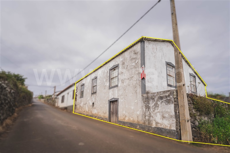 Moradia Isolada T2 / Santa Cruz da Graciosa, Guadalupe