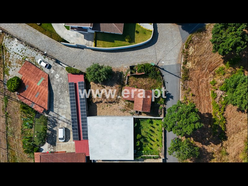 Moradia T2 à venda em Areias, Sequeiró, Lama e Palmeira, Santo Tirso — foto 2