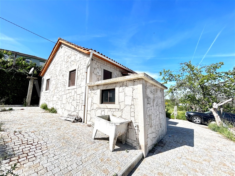 Moradia Isolada T2 / São Pedro do Sul, São Pedro do Sul, Várzea e Baiões