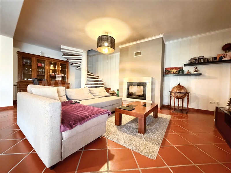 Moradia Isolada T2 / Tomar, Carregueiros