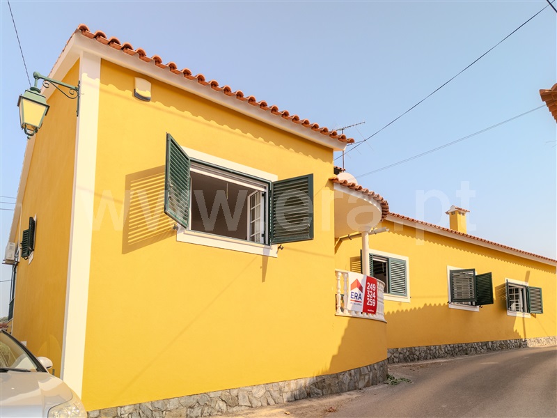 Moradia Isolada T2 / Tomar, Serra e Junceira