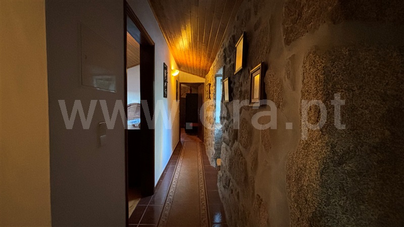Moradia Isolada T2 Tondela, São João do Monte e Mosteirinho - 1456506 - 11