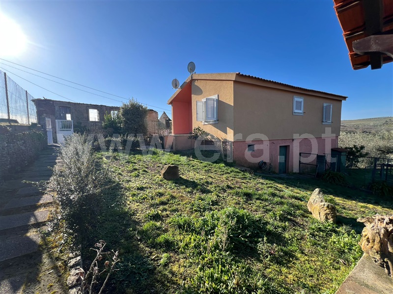 Moradia T2 à venda em Água Revés e Crasto, Valpaços — foto 3