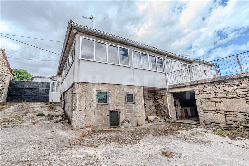 Moradia Isolada T2 / Valpaços, Santiago da Ribeira de Alhariz
