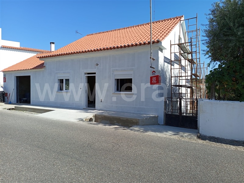 Moradia Isolada T3 / Abrantes, Abrançalha de Baixo