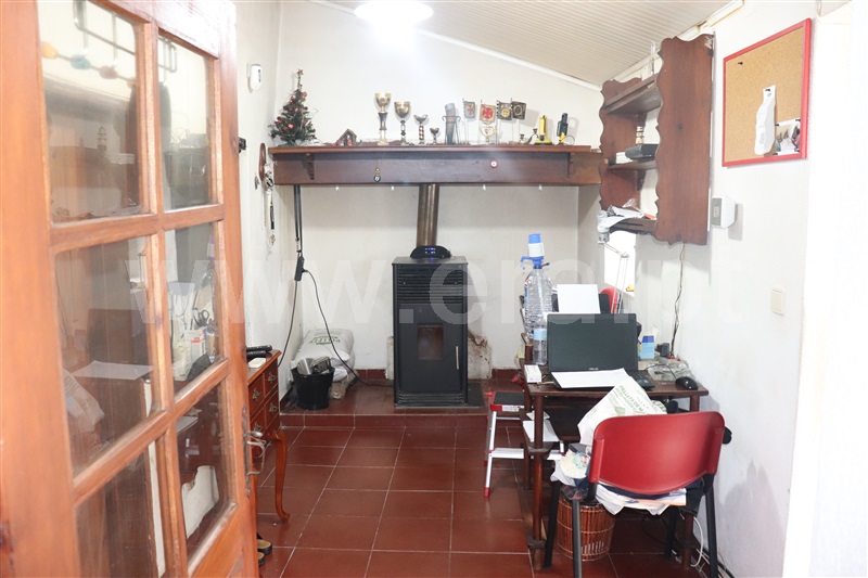 Moradia Isolada T3 com Quintal Abrantes, Abrançalha de Cima - 1351147 - 8