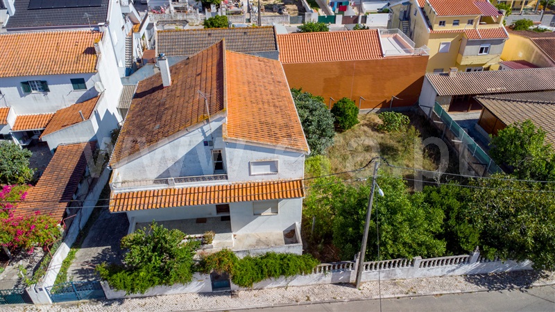 Moradia Isolada T3 / Almada, Vila Nova Caparica