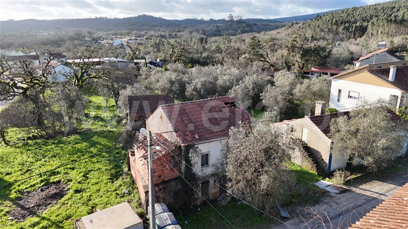 Moradia Isolada T3 / Alvaiázere, Pussos São Pedro