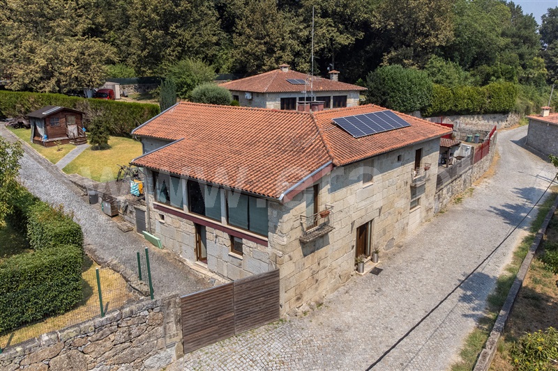 Moradia Isolada T3 / Amares, Ferreiros, Prozelo e Besteiros