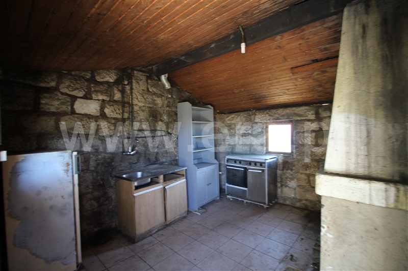 Moradia Isolada T2 Amares, Torre e Portela - 1361017 - 17