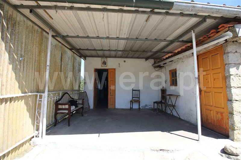 Moradia Isolada T2 Amares, Torre e Portela - 1361017 - 19