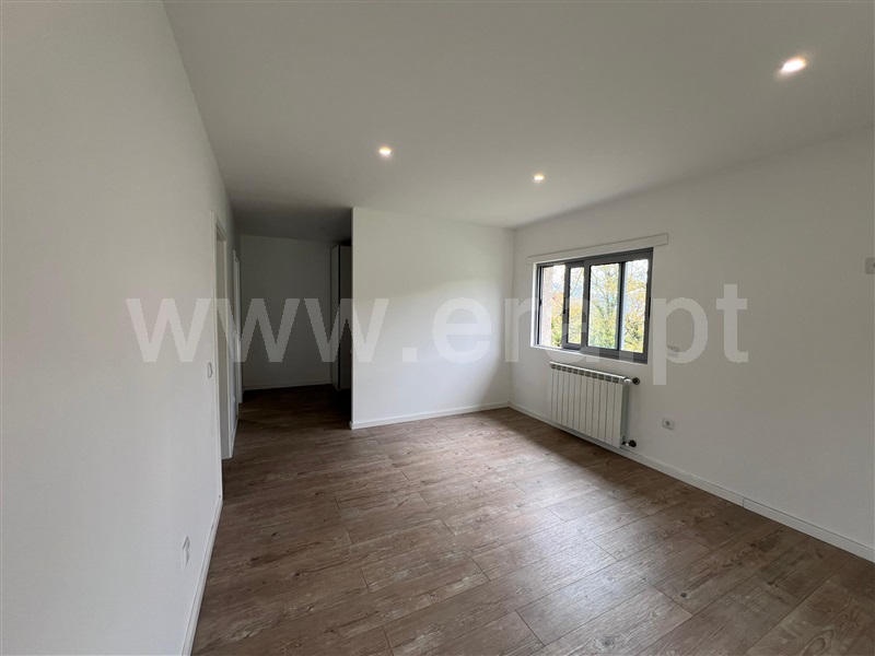 Moradia Isolada T3 com Quintal Arcos de Valdevez, Rio Frio - 1469341 - 9