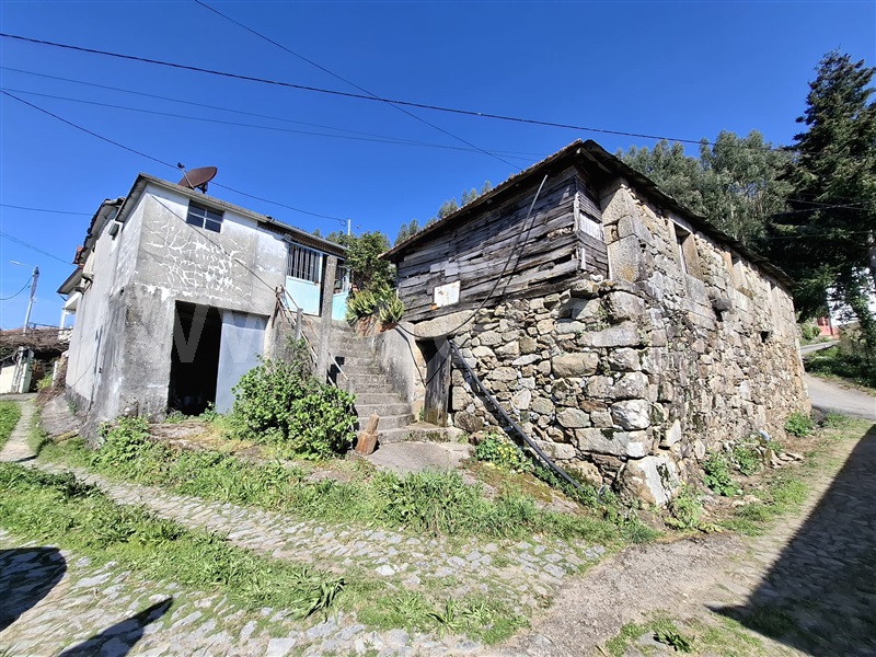 Moradia Isolada T3 / Arouca, Tropeço