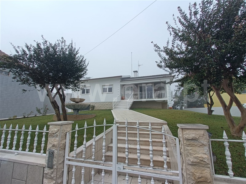 Moradia Isolada T3 / Aveiro, Requeixo, Nossa Senhora de Fátima e Nariz