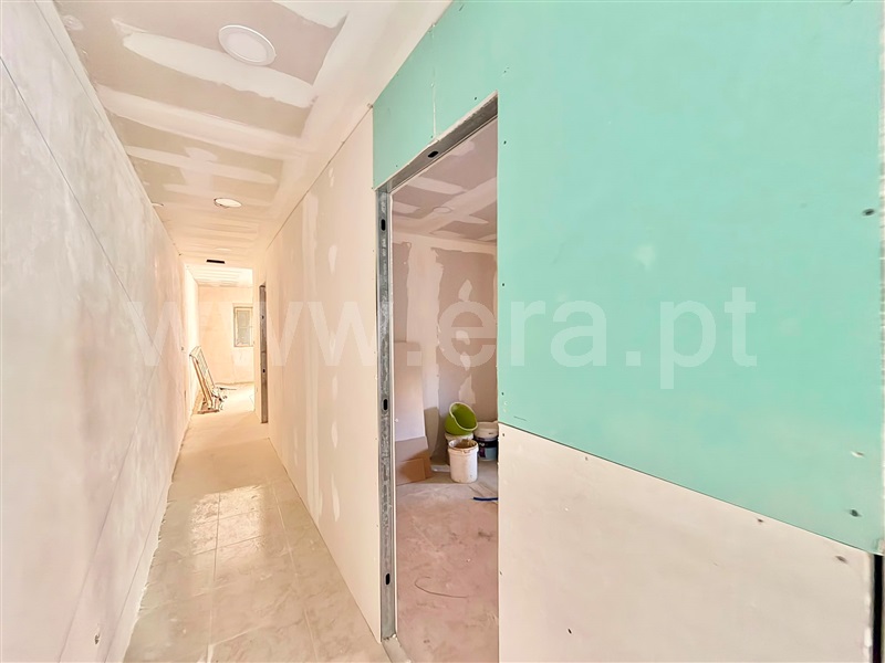 Moradia T3 à venda em St. Ant. Charneca / Coreto, Barreiro — foto 4
