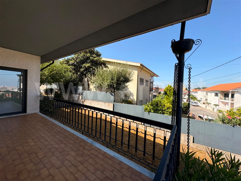 Moradia T3 à venda em Nogueira, Fraião e Lamaçães, Braga — foto 5