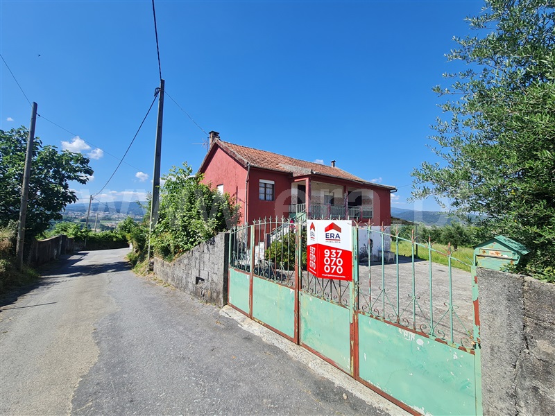 Moradia Isolada T3 / Cabeceiras de Basto, Faia