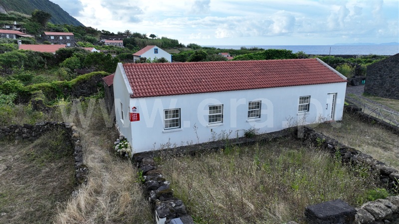Moradia Isolada T3 / Calheta (São Jorge), Ribeira Seca