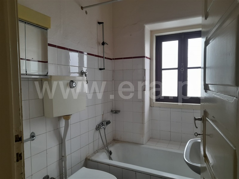 House in Cantanhede - More