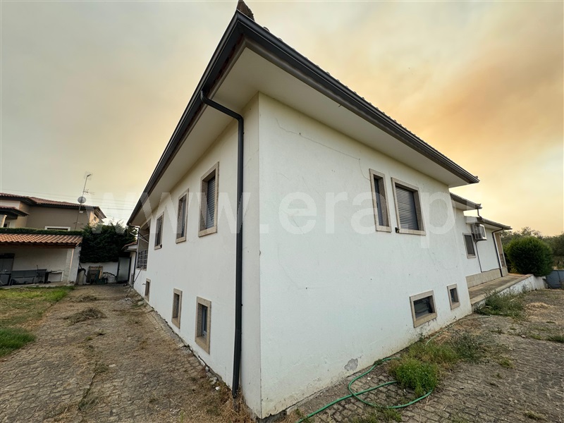 Moradia Isolada T3 com Terreno Chaves, Faiões - 1501589 - 23