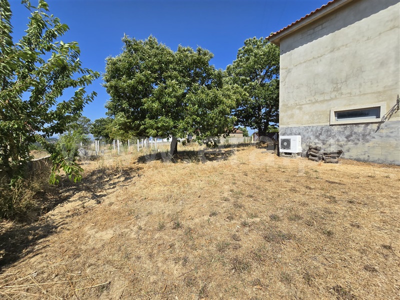 Moradia Isolada T3 Chaves, Santa Leocádia - 1492757 - 3