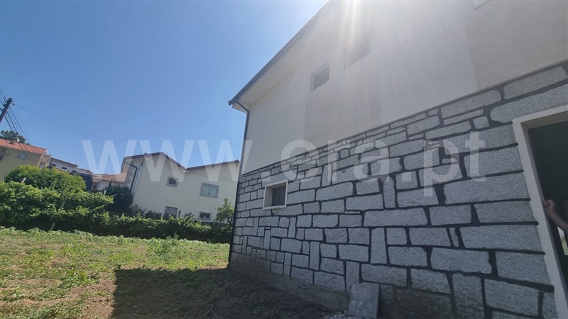 Moradia Isolada T3 Chaves, Vidago (Vidago, Arcossó, Selhariz e Vilarinho das Paranheiras) - 1424416 - 29