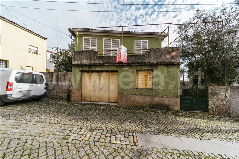 Moradia Isolada T3 Covilhã, Peso e Vales do Rio - 1432316 - 2