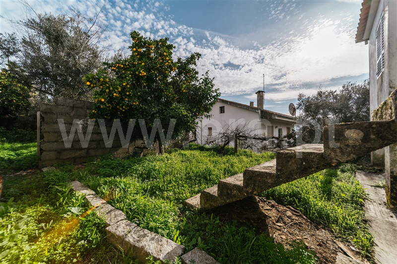 Moradia Isolada T3 Covilhã, Peso e Vales do Rio - 1432316 - 8