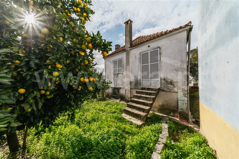 Moradia Isolada T3 Covilhã, Peso e Vales do Rio - 1432316 - 9