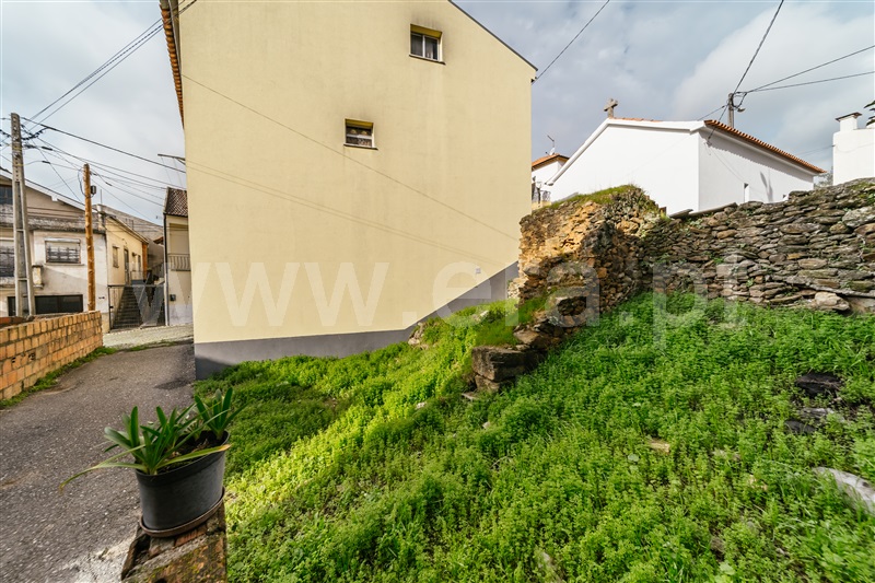 Moradia Isolada T3 Covilhã, Peso e Vales do Rio - 1432316 - 12