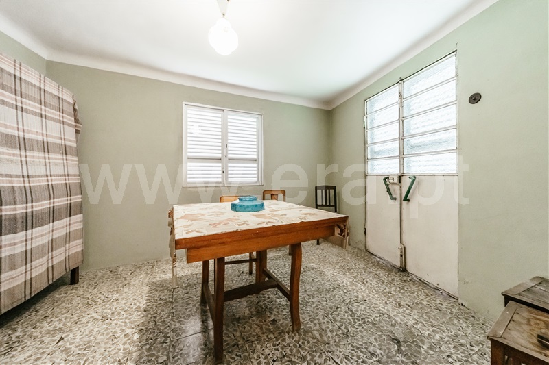 Moradia Isolada T3 Covilhã, Peso e Vales do Rio - 1432316 - 32