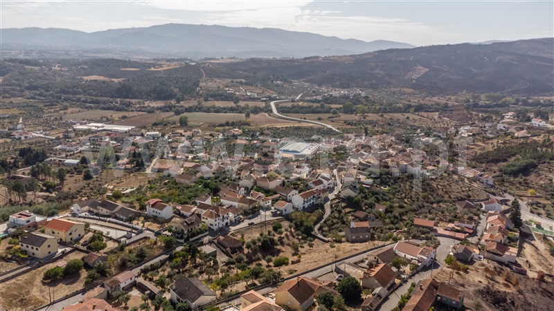 Moradia Isolada T3 Covilhã, Peso e Vales do Rio - 1512578 - 7