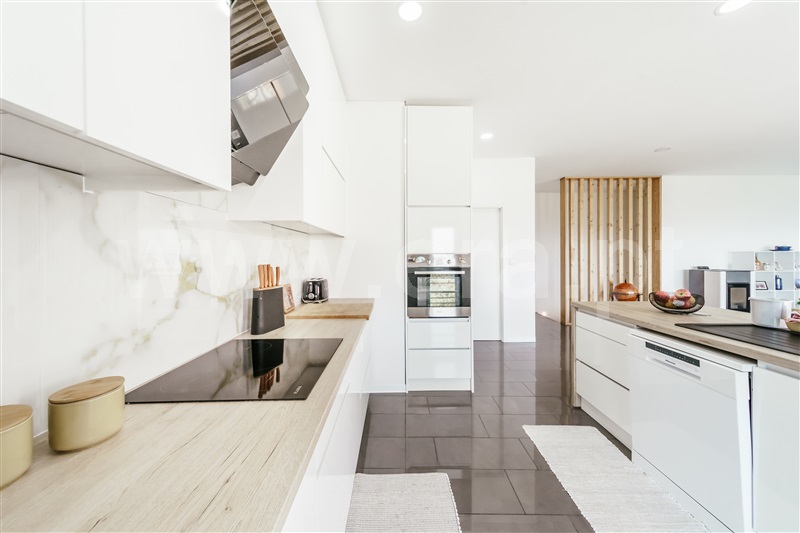 Moradia Isolada T3 com Terreno Covilhã, Vila do Carvalho - 1472386 - 8