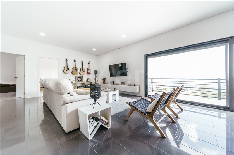 Moradia Isolada T3 com Terreno Covilhã, Vila do Carvalho - 1472386 - 11