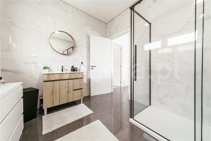 Moradia Isolada T3 com Terreno Covilhã, Vila do Carvalho - 1472386 - 20