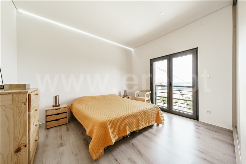 Moradia Isolada T3 com Terreno Covilhã, Vila do Carvalho - 1472386 - 23