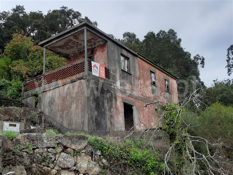 Moradia Isolada T3 / Esposende, Curvos