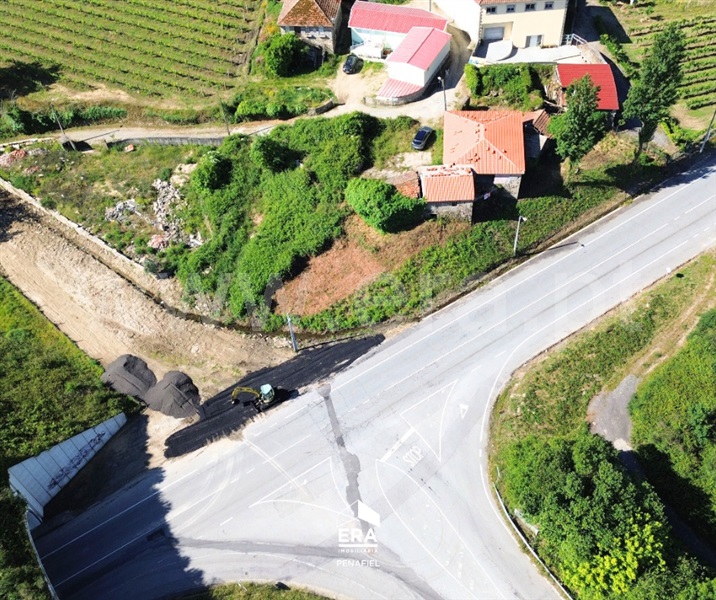 Moradia T3 à venda em Revinhade, Felgueiras — foto 3